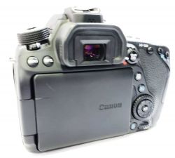 Canon EOS 80D 24MP - Corpo - Vídeo Full HD 60p. 14.372 clicks