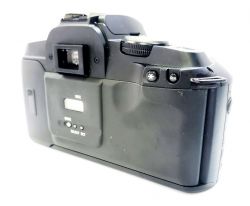 Câmera Canon EOS 5000 c/ lente Canon EF 38-76mm