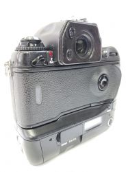 Câmera Nikon F5 corpo 35mm - Usada